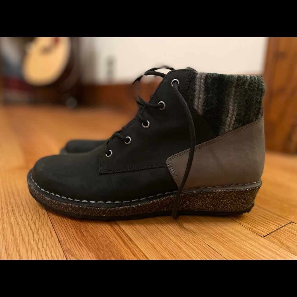COPY - Aetrex Jolie Boots; Size 9